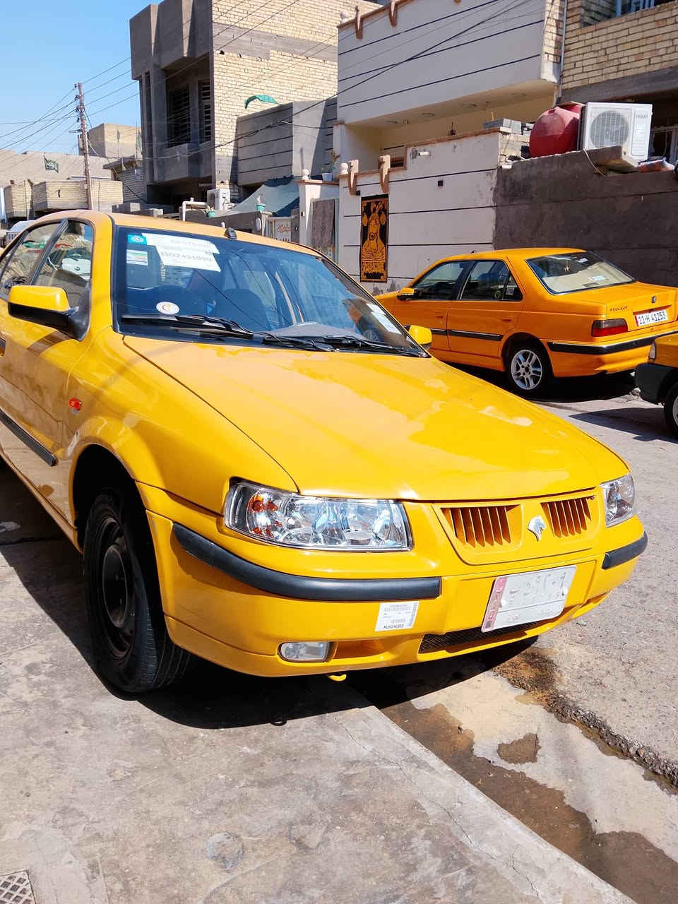 سلام عليكم سمند موديل 2011 رقم انكليزي باقي على استلام كير ومحرك وتبريد خير من الله عوزة ترتيب سيارة مصفرة هيئة وغرامات السعر 30 وبيها مجال العنوان بغداد الرئاسة الرقم ***********
