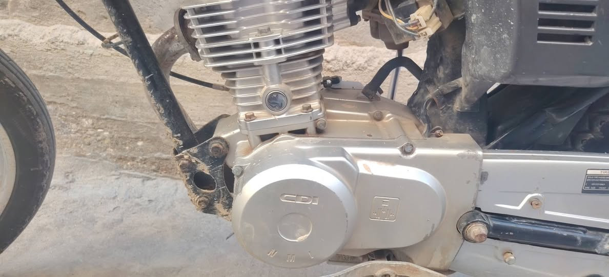 نامه أصلي شلامجه بلاد كلك مكفوله من سرقه مكينه مبدل ولفات وبستم فقط سعر 450 وبيه مجال مكاني ناصريه مركز ***********
