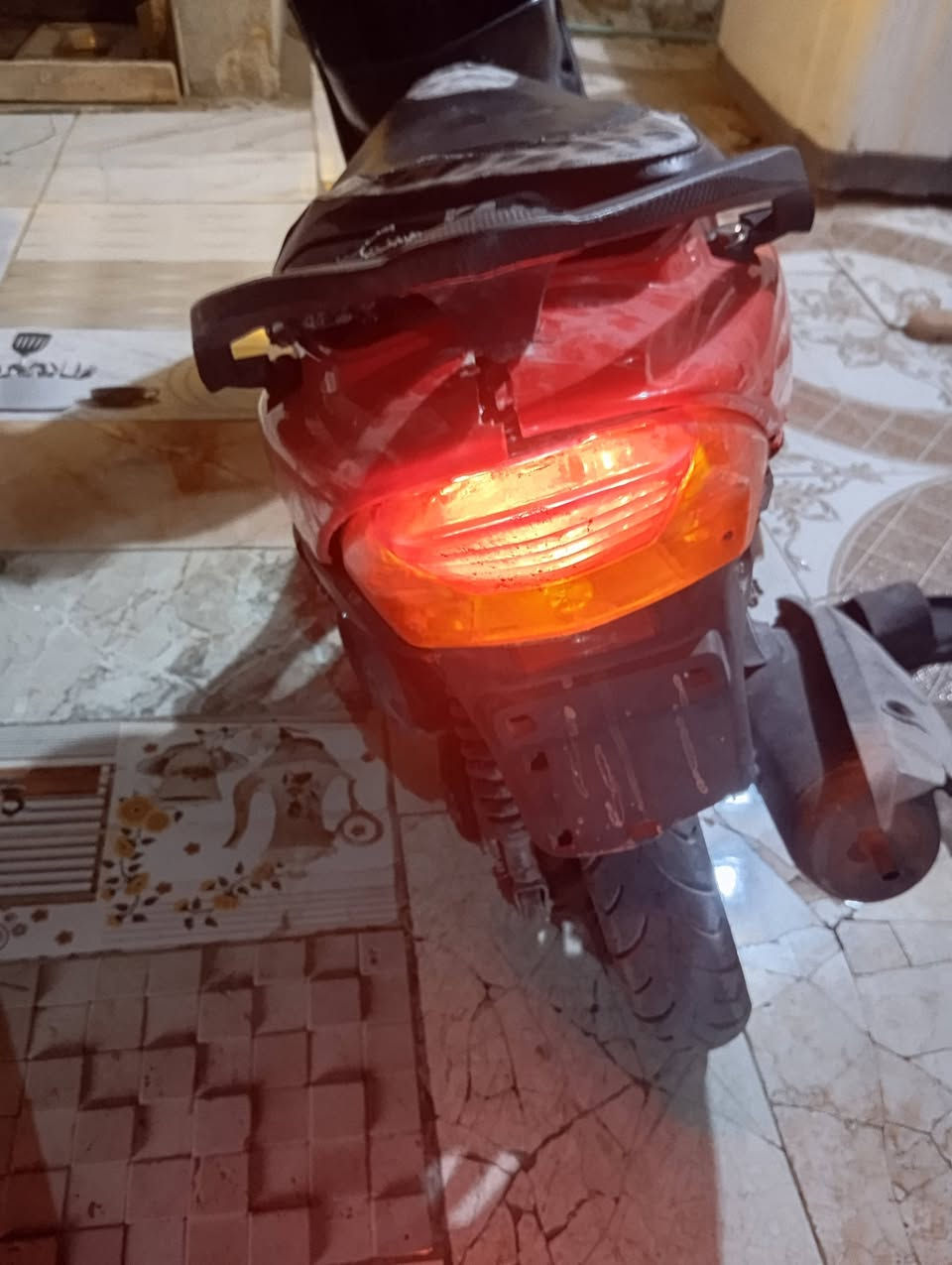 دراجه للبيع ماكس عدله اوياله رياضي دبل امامي رياضي الدراجه نضيفه وياهاا صلنصه رياضيه مكينته 49 العنوان بابل قرب سيطرة الاثار السعر 250وبيها مجال


**إذا كنت صاحب هذا الإعلان وتريد حذفه لأي سبب، رجاءا أرسل رسالة إلى الدعم الفني**