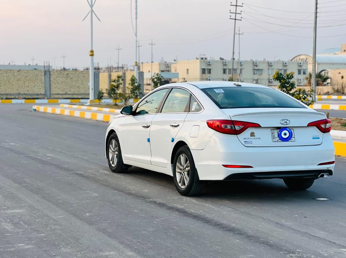 سلام عليكم سوناتا 2015 وارد امريكي بدون حادث بجم كبس كفاله ليبل واحد بيه رشات صبغ كد. اشبر سياره جديده بمعنه الكلمه سياره جاهزه مانقصه شي مكينه 2400 مامفتوحه وكير خير من الله كفاله مواصفات اشاير بل مري تحكمات ستيرن شاشه كبيره كامره +حساس داخل بيجي تبريد تدفئه شغاله باقي مواصفات معروفه سنويه 2028 رقم ذي قار تحويل ثاني يوم سياره احله من الصور مكاني ناصريه جبايش *********** 
شراي يتصل ويدلل سعر 115بيه مجال بسيط سياره (جديده مال جناي )
