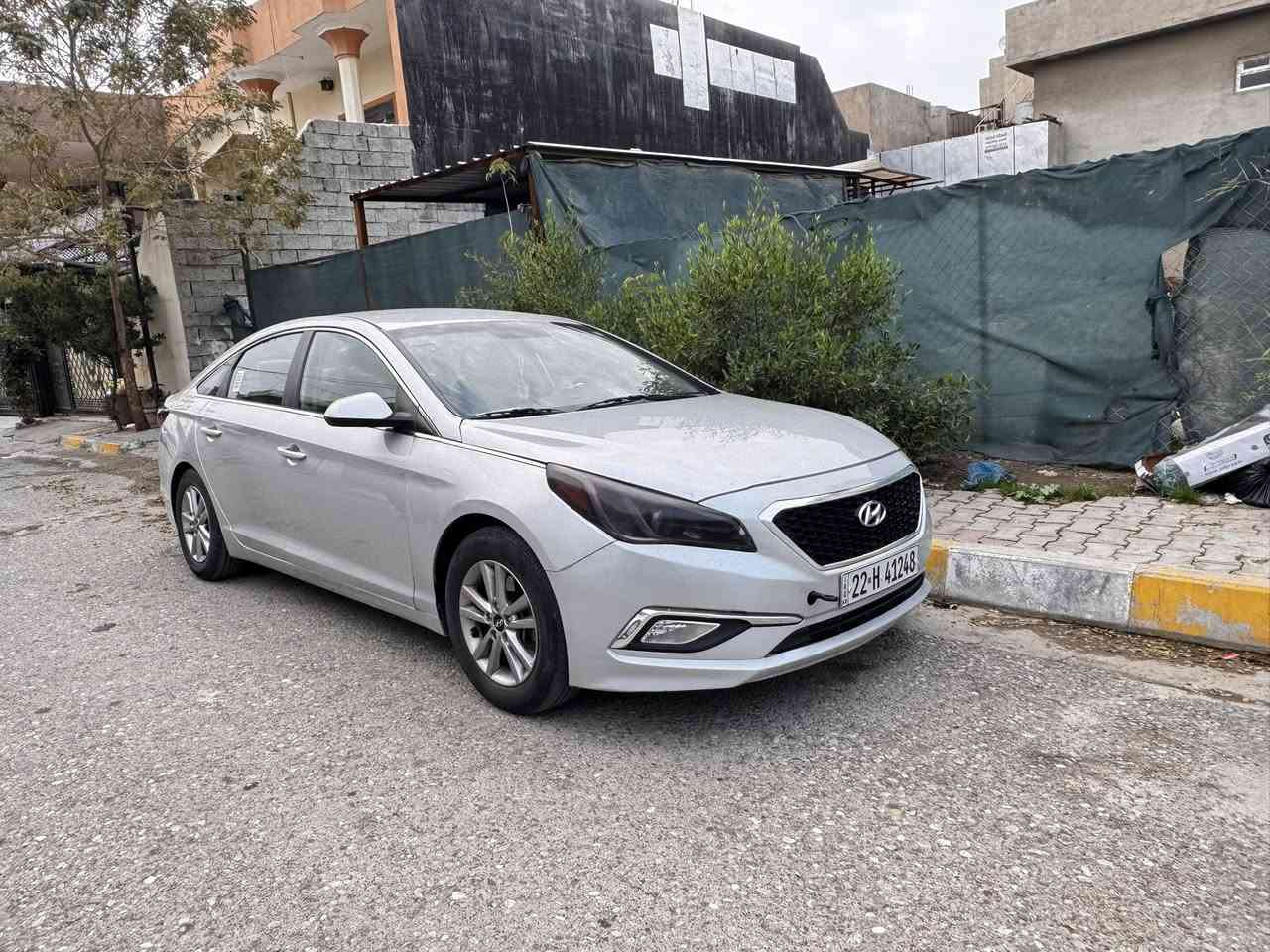 سوناتا ٢٠١٦للبيع 
كاميرا خلفية شاشة ٤سلند محرك٢٤٠٠  رقم اربيل واكو اهواي مواصافات سعره ١٢٣ وبيها مجال بسيط اني. مكلف بالنشر هذا رقم صاحب السيارة الشراي يتصل ***********
