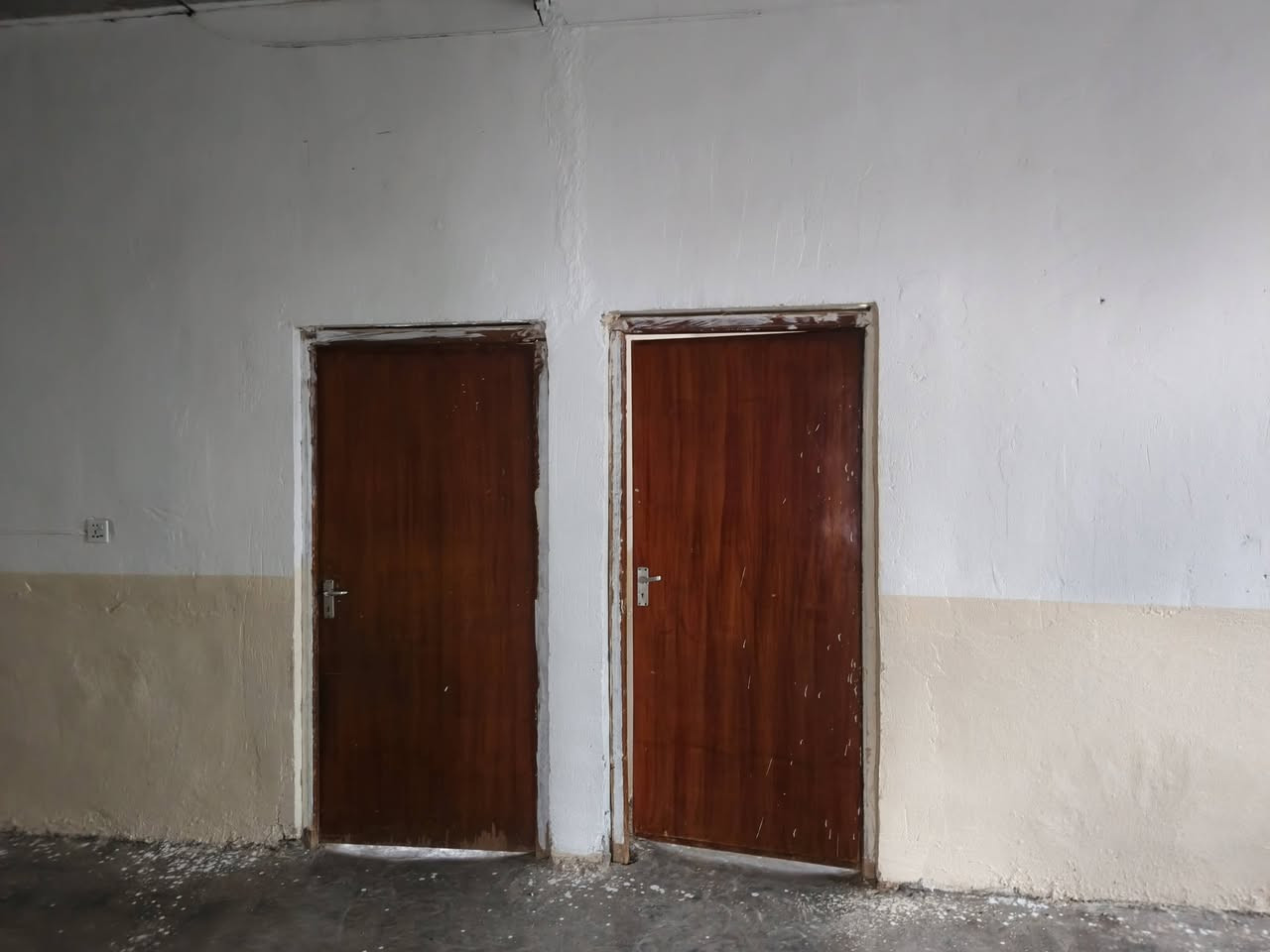 نص دونم اللبيع مكان السلاميات قرب الملعب اتصال ***********
