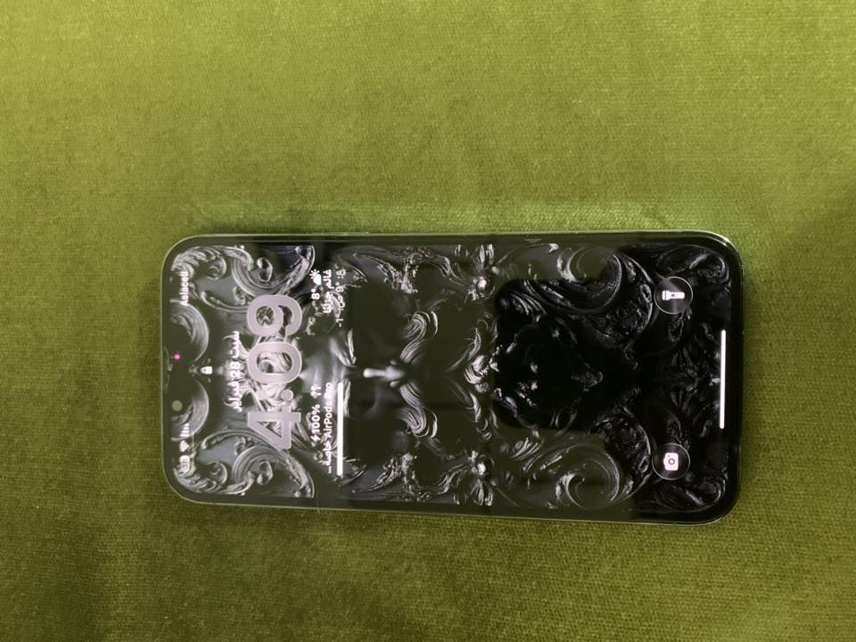 ايفون 13 برو ماكس ذاكره 256 ماكو ويا غراض ضايعات  بطاريه 80 سعره 400 دولار ***********
