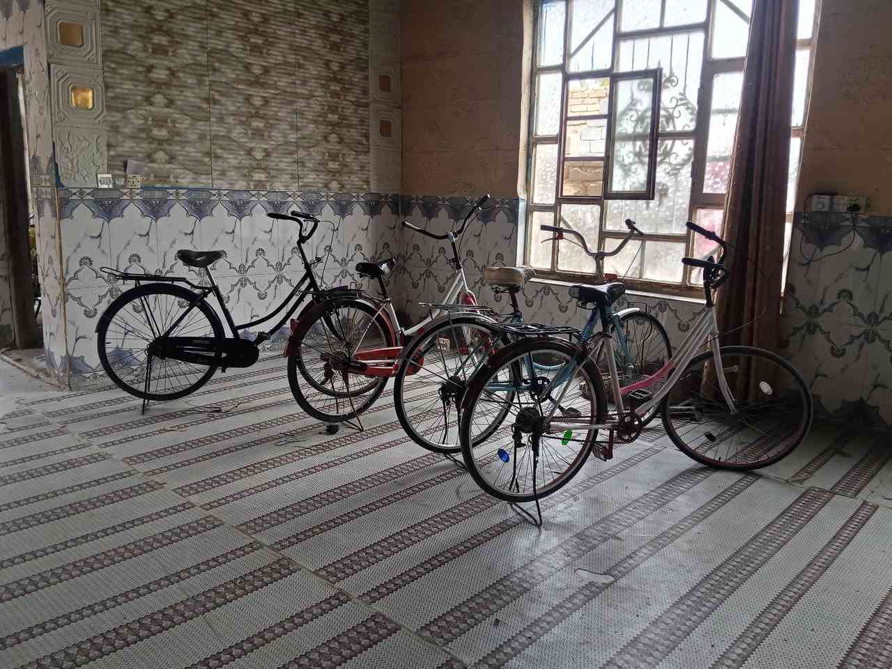 سلام عليكم ٤ باسكلات للبيع  الواحد ٣٠الف كلهن ١١٠ تصال ***********
