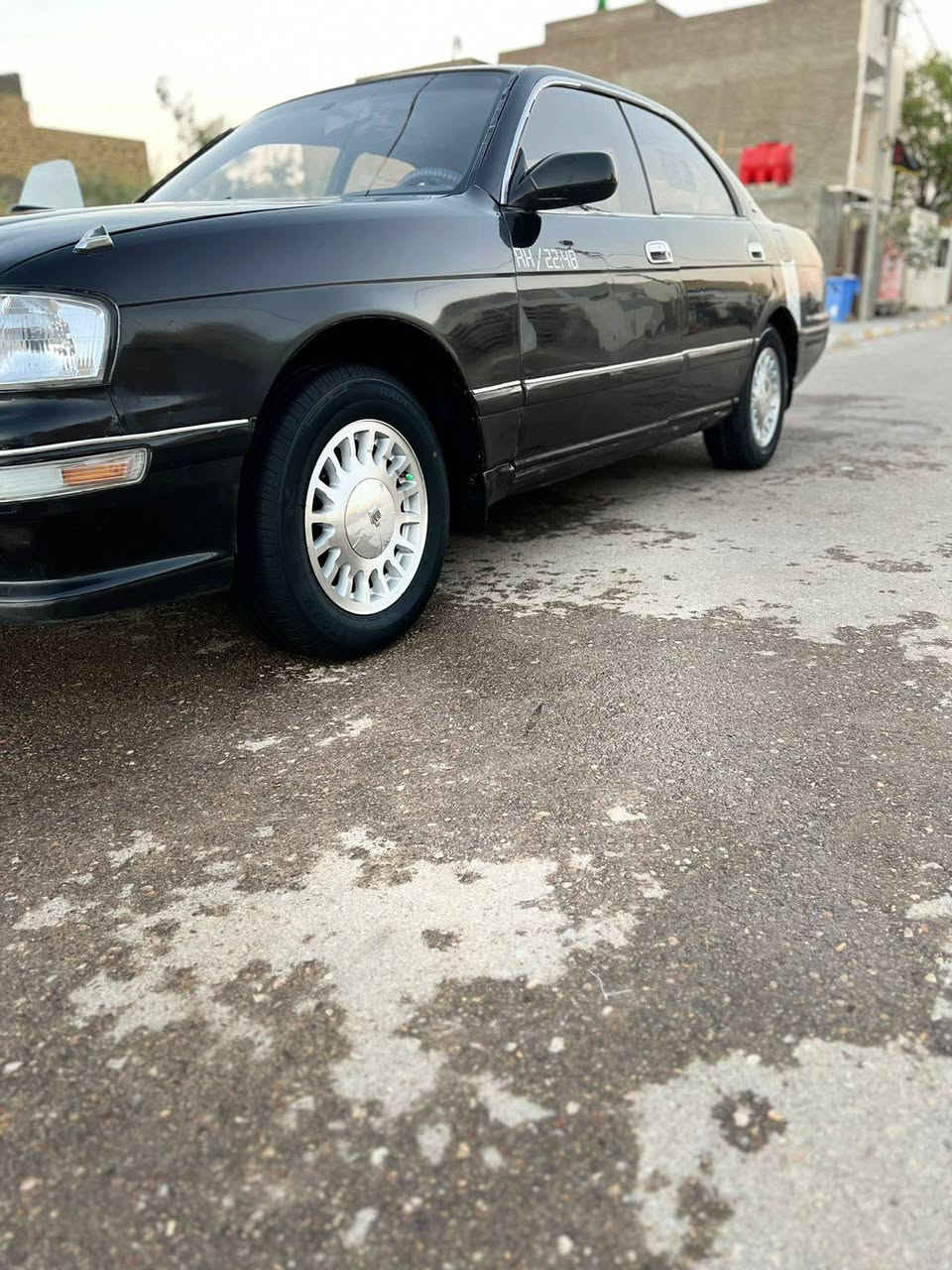 سلام عليكم بطه منفصل البيع موديل 93رقم انبار سنويه 27مصبوغه عام جاهزة تبريد شغال دورشمه تخم تايرات جديد كهربائية كله شغال حديده جديده مكاني واسط قضاء الحي ***********
