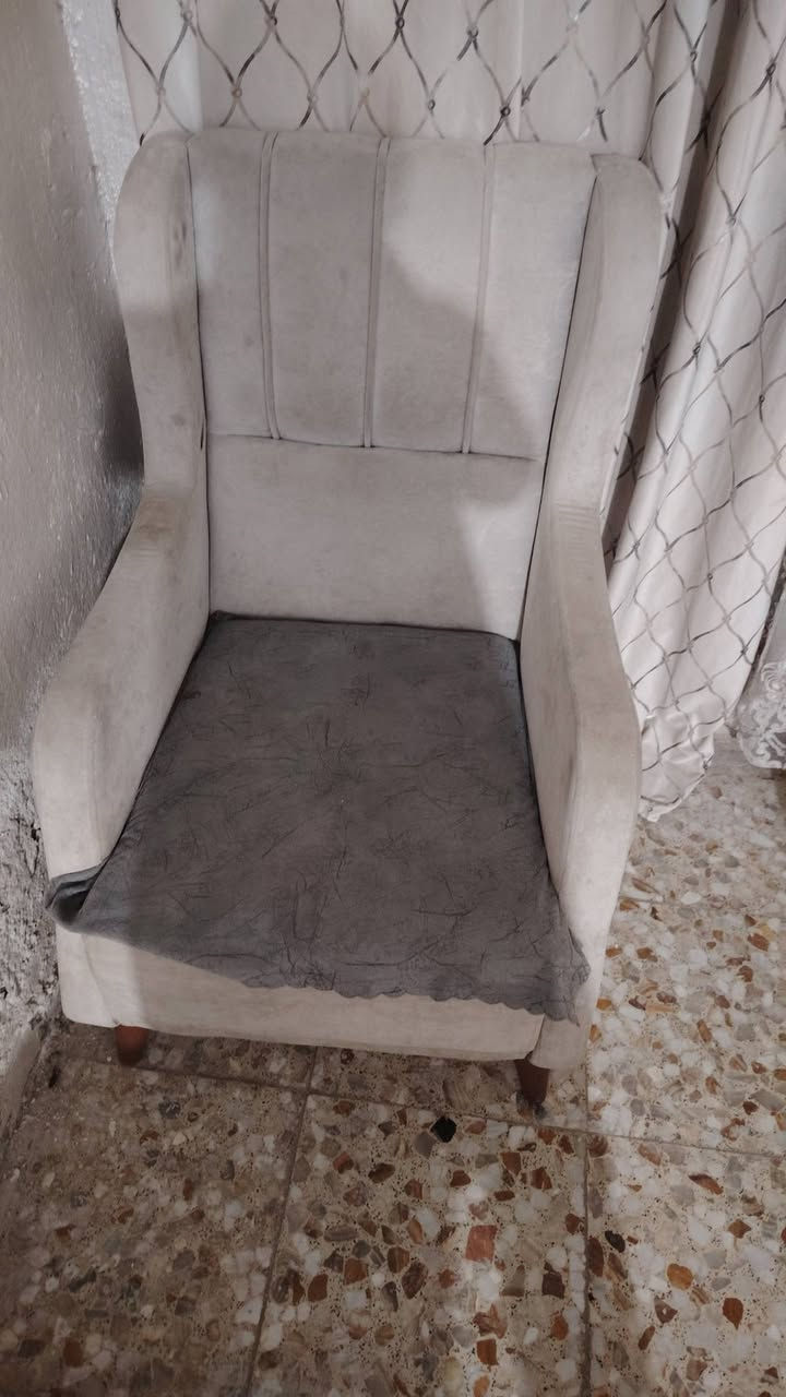 السلام عليكم تخم تركي 10 مقاعد للبيع سعر ٤٠٠


**إذا كنت صاحب هذا الإعلان وتريد حذفه لأي سبب، رجاءا أرسل رسالة إلى الدعم الفني**