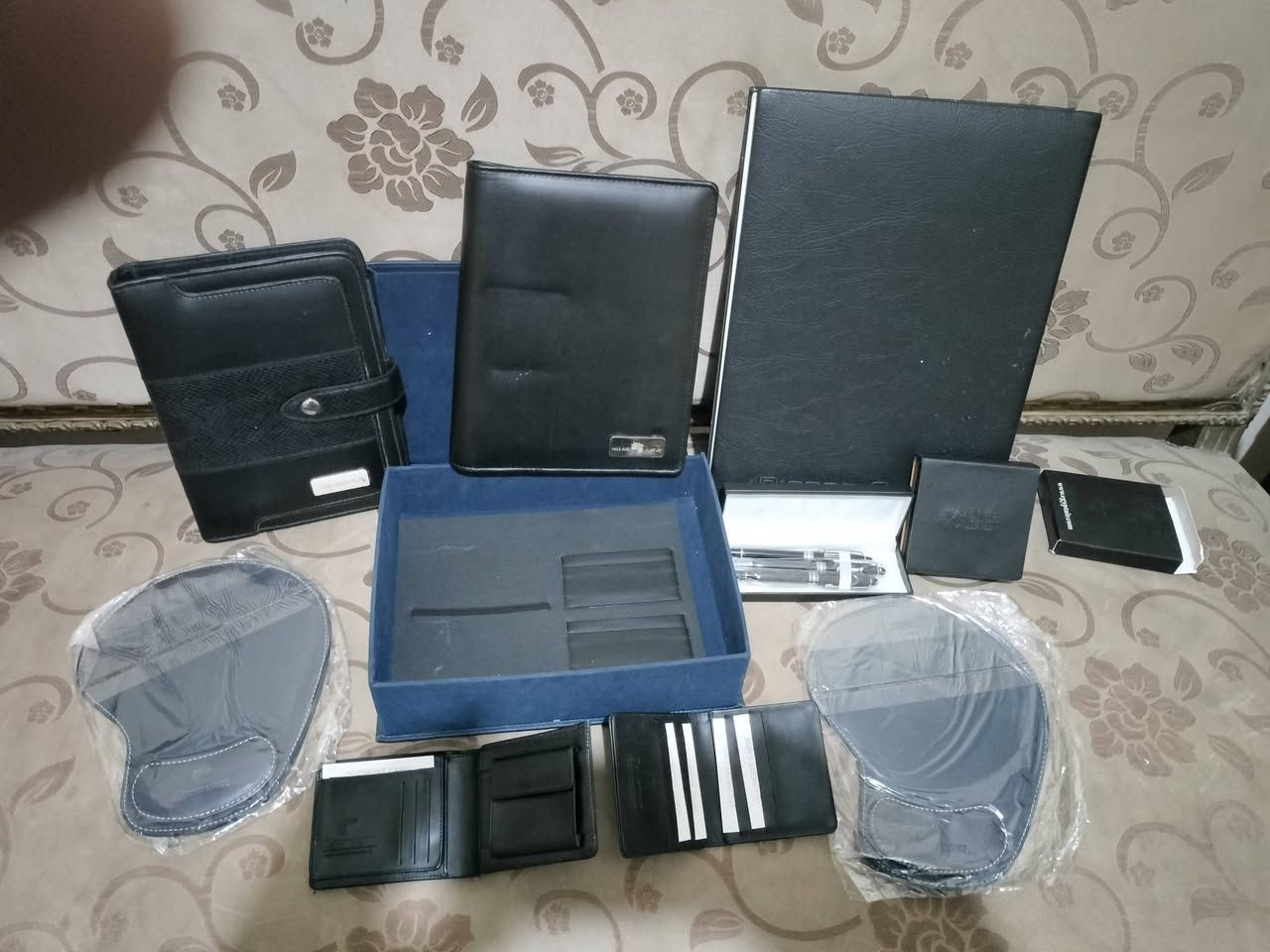 متفرقات للبيع


**إذا كنت صاحب هذا الإعلان وتريد حذفه لأي سبب، رجاءا أرسل رسالة إلى الدعم الفني**