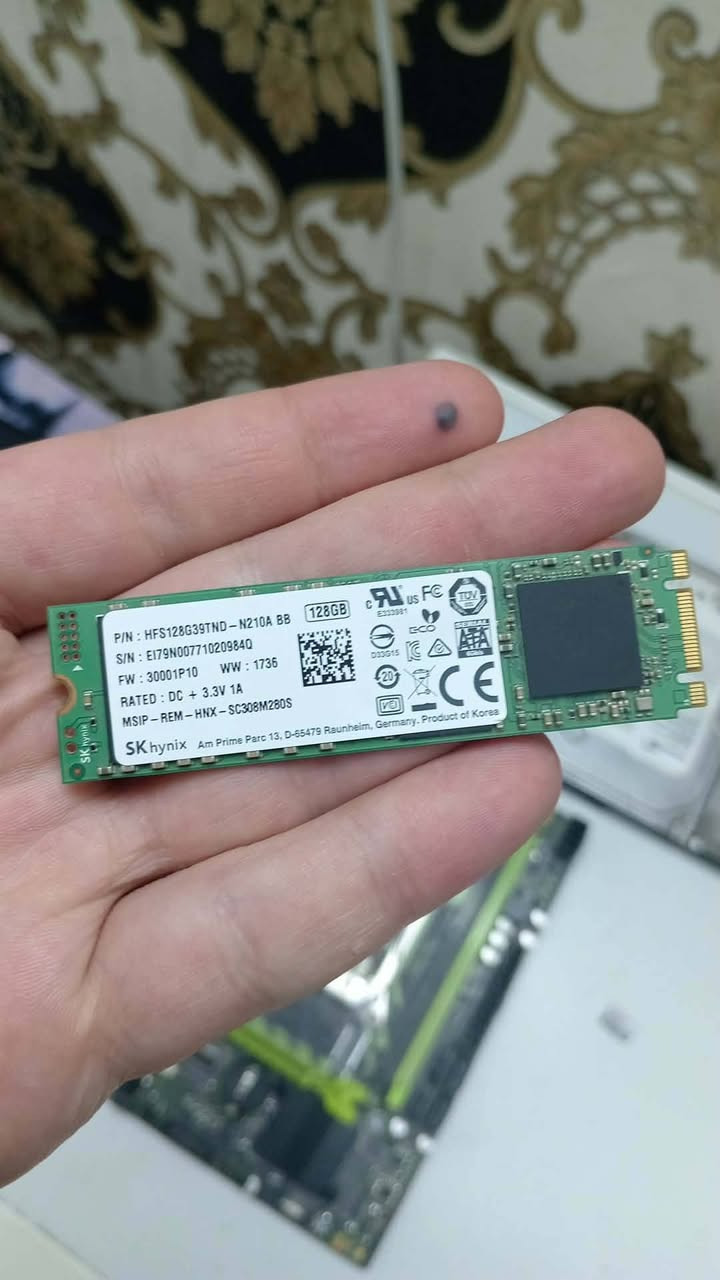 هلا
دعافيس pc للبيع
3 هاردات 500g HHD يطلعن صوت بس مايعرضن (فحم) كلهن ب 10 
nvma 120g 15
شغال والهلث 100
SD128g شغال طبيعي وذاكرة حقيقيه ب8الف
توصيل جميع محافظات 6 (اسعار عدة توصيل) 
***********
