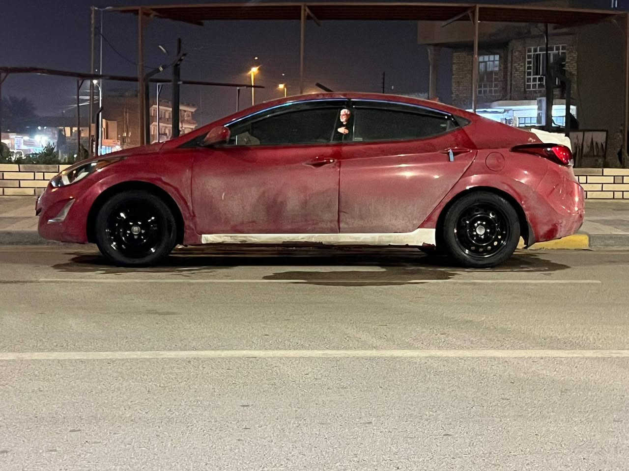 السلام عليكم النتره 14 بغداد بسمي محرك 2000
وارد أمريكي ضرر دعاميه شرط السونار يعني كفاله بيه كارت وشخط بسيط ب باب ما بين جاهزه للأخير تدفه تبريد تخم تاير بيه حالي جديد خط ابيض صدر مكاني واسط العزيزية السعر 120 وبيه مجال لشراي ***********
***********5 مراوس فقط أوباما جارجر
