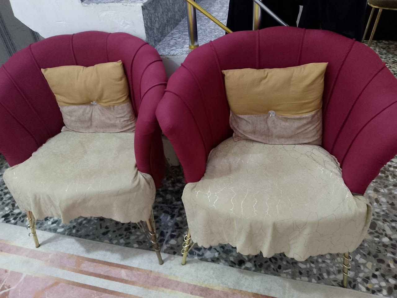 السلام عليكم تخم للبيع السعر 175 للاستفسار الاتصال على الرقم *********** العنوان حلة حي الاكرمين
