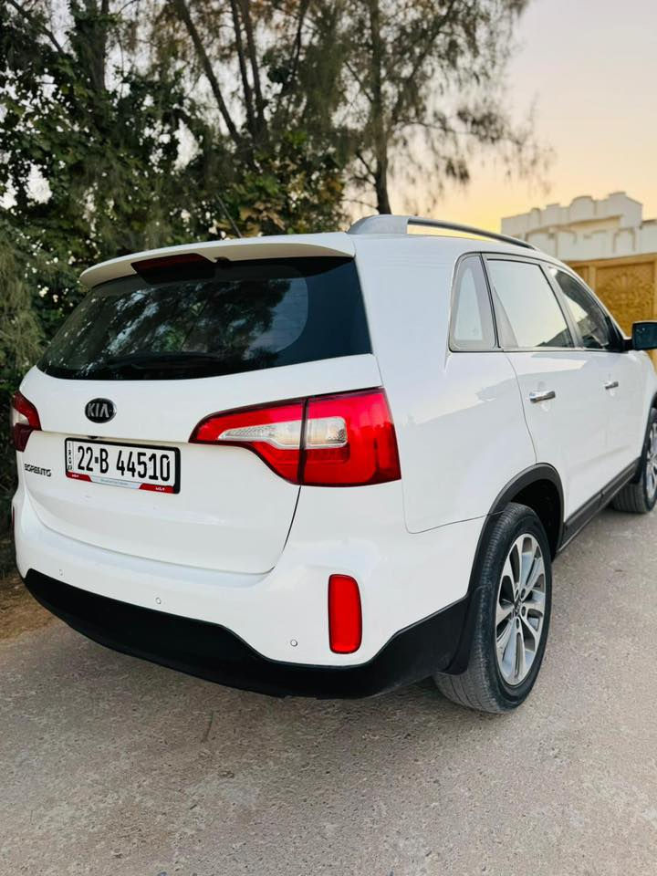 سورنتو 2014كلين بدون صبغ محرك وكير شرط السعر 175
***********
