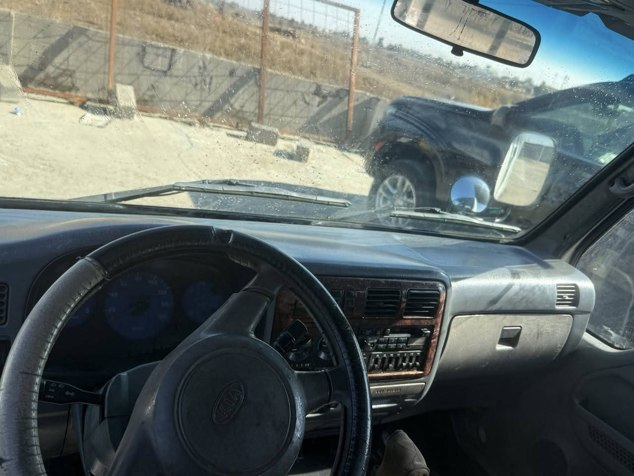 يا الله
السلام عليكم ام عيون ٢٠٠٢ ام الحاكيه للبيع 
مكفوله عام من كل شي
كير محرك اكسل شاصي رقم شاصي 
صدر باور ومشط
كله مكفول تخم تاير جديد 
كهربائيات كلها تشتغل 
رقمها ديالى مشروع وطني شرط التحويل 
مكاني صلاح الدين الضلوعيه 
سعرها ٧٥ اتصل فقط ما عندي خاص
***********
