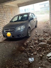 افيوو 2010 سياره كه وه رگه راوه جي جي سبوخي هه يه به لا م به حيزام بوي...