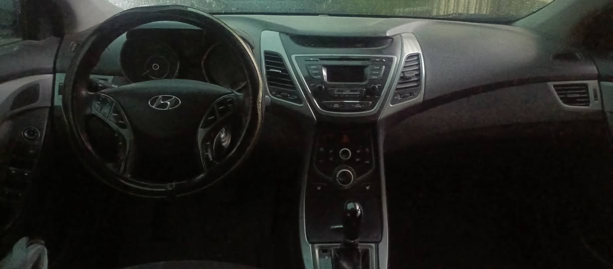 للبيع النترا 2015 امريكي اسود حادثها بنيد وجاملغ ايسر تعديل بدون تبديل وبدون شواصي او دواخل
رقم بغداد الماني محرك 1800 السياره جاهزه وتبريد شغال تحكم استيرن جهتين تخم تاير وصدر جديد
السعر 105 وبيها مجال للاستفسار***********
