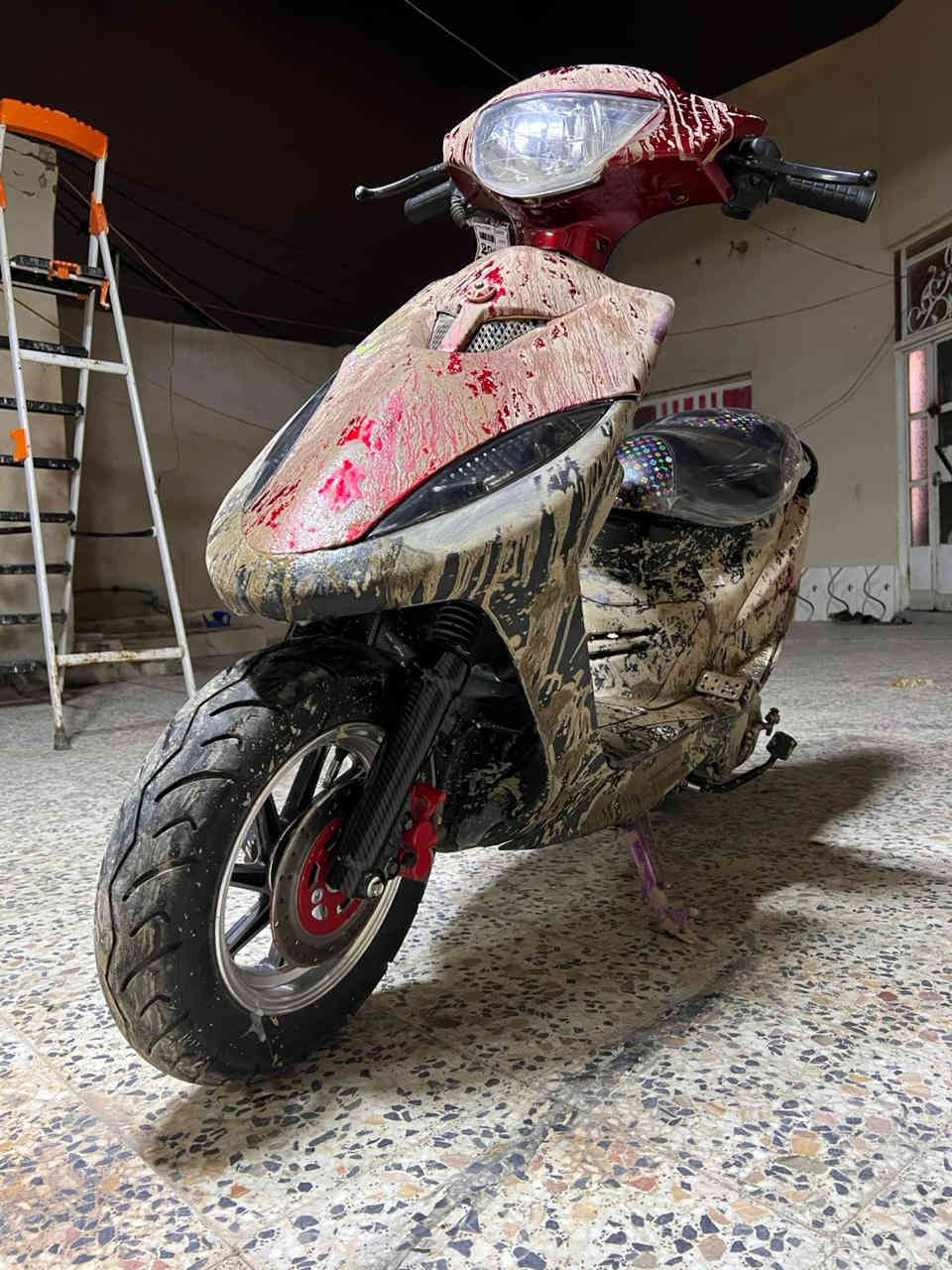 السلام دراجه دراجه ماكس عدله للبيع مكينه ما مفتوحه بوشه 49 بلادي كهربايات شغاله كامله من كلشي السعر 750 رقمي ***********
