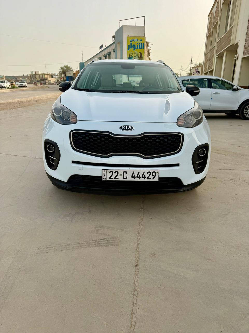 السلام عليكم
للبيع سبورتج خليجي موديل 2017 مكفولة كفاله عام من مكينه كير حداديه تخم تاير كله جديد رقم جديد سنويه جديده ماشيه 112k المكان الحله السعر 175 بيه مجال بيع او مراوس حسب القناعه رقم الهاتف ***********
