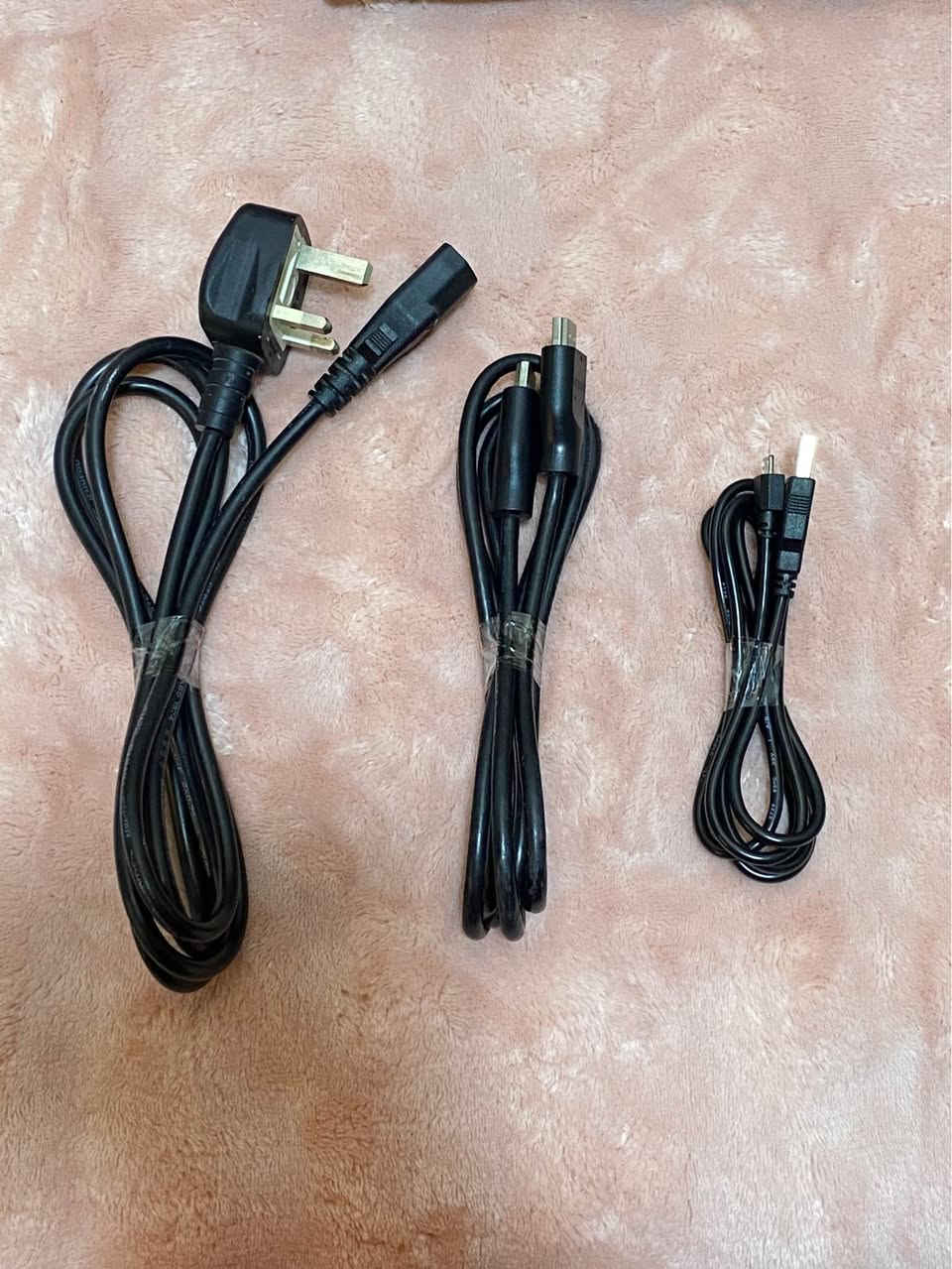 زۆر پاكوخاوێن به‌ شه‌رتی مه‌زبوت تا 29/11/2026 پڵه‌سی Delux ی تێدایه‌ كه‌ پڕیه‌تی له‌ یاری
له‌م زوانه‌ كراوه‌ته‌وه‌ بۆ نوێكردنه‌وه‌ی مه‌عجونی پڕۆسێسه‌ر , ده‌سكی ئه‌سڵی و كامل ئه‌شیاكانی ئه‌سڵین , ڤێرشن 13.5
گه‌یاندن به‌رده‌سته‌

جهاز كلش نظيف و بشرط الفحص
علية بلس Delux لحد 29/11/2026
مؤخرا تم الفتح لتجديد معجون التبريد
وياها يدة اصلية و كل الملحقات الأصلية
اصدار 13.5
التوصيل موجود

WhatsApp / Telegram / Viber
(***********) كويسينجاك, أربيل
