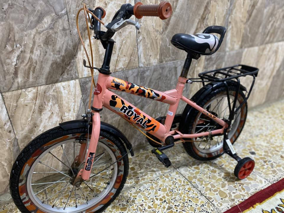 بيسكل حجم 16 نضافه 100‎%‎ مستعمل قليل مكاني قطاع 28 شراي اتصل ***********
