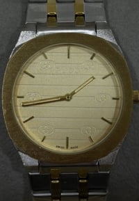 كوجي مطابق للاصلي • ذهبي مطعم بفضة • قفل فراشة