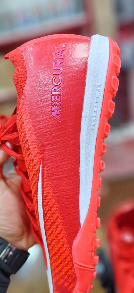 نايك استيراد خاص 
قطعه راقيه 
بدون وزن 
قياس 43 
انتاج حديث جدا فيتنام 
لايوجد توصيل 
كربلاء حي الحر قرب مجمع ليمونه 
راسلني ادزلك موقع


**إذا كنت صاحب هذا الإعلان وتريد حذفه لأي سبب، رجاءا أرسل رسالة إلى الدعم الفني**