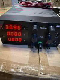 باور سبلي • ٠-٣٠ فولت • ١٠ أمبير