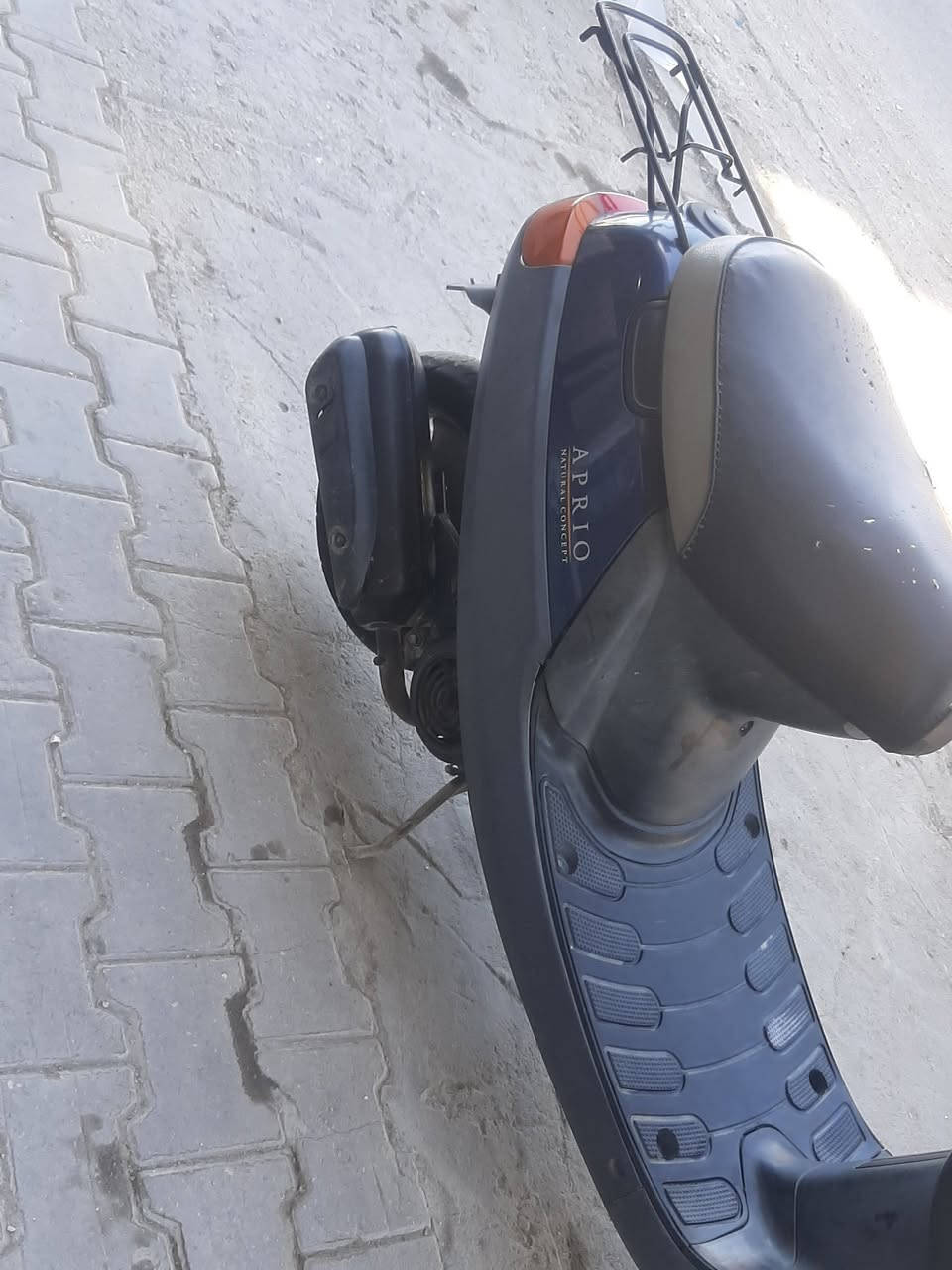 للبيع بطه اخت الحاويه مديل٩٩ السعر ٥٥٠ وبيهه مجال الشراي يتصل ويدلل
***********
