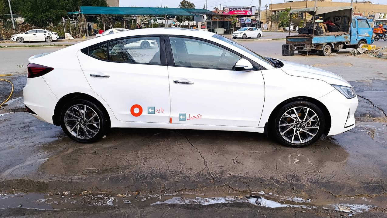 السلام عليكم النترا خليجي 2020 فول مكفول عدا ملاحظات موجودة بالصور⬇️
محرك 2000 دوش جنطة ذكية فتحة سقف اشاير ترحيب خمسة ويل كب كشنات جلد لونين عداد المسافة 150 قابل للزيادة السيارة جديدة رقم بابل بسمي تحويل نفس اليوم مكان السيارة النجف
السعر المطلوب155
 ***********
