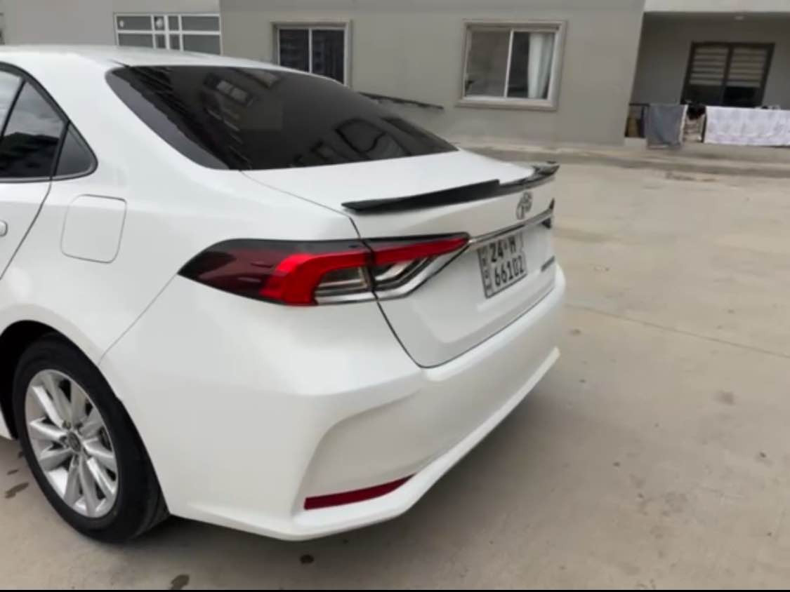 Corolla 2024 HEV

-سيارة هايبريد تجميع صيني
-فول مواصفات كوشن جلد
-بدون صبغ
-بدون دواخل
-سيارة ماشي 34,000 KM
-سعر 158$ بيهه مجال
-موقع دهوك
0750 4260599 دهوك, العراق
