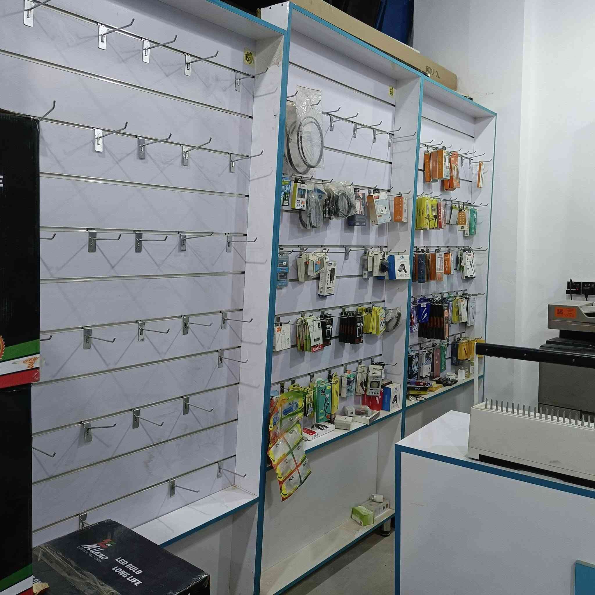 ميوزه موبايلات بيع ***********
