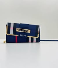 محفظة طويلة • نقشة مربعات • فوريفر يونغ