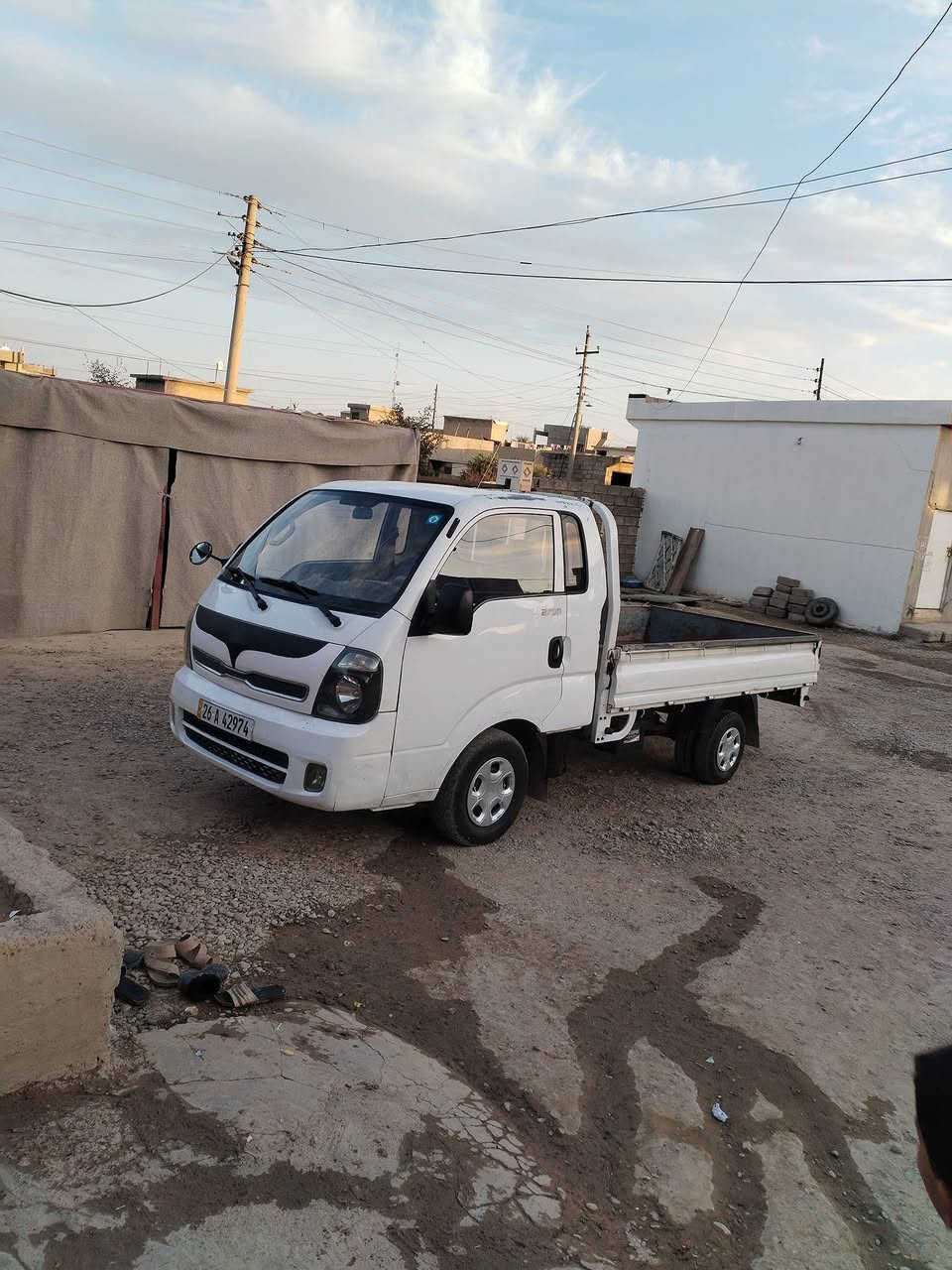 سلام عليكم كيه موديل 2014 رقم صلاح الدين دولي سنويه ل 29 وهزه ل 27 جديد تحويل تريد وكاله  سياره كير محرك 2700 اكسن شاصي صدر اربع تايرات الخلفيه جدد بس المامي  نص جوه نص كهربائيّات كلها شقاله ريمول داخل جلد بيه مكانين صبغ حك خمس اصابع مشر بل منشور سياره مال شقل البيع ومراوس حسب القناعه مكان الشرقاط الشراي يتصل عل
*********** 

***********
