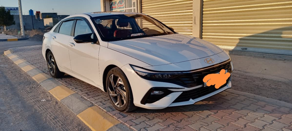 النترا 2024 صيني  رقم سليمانية بأسمي (بيها كوبون بانزين) ماشية 37الف مكفولة  مكانها الفلوجة الصقلاويه السعر 145 وبيها مجال  ***********
