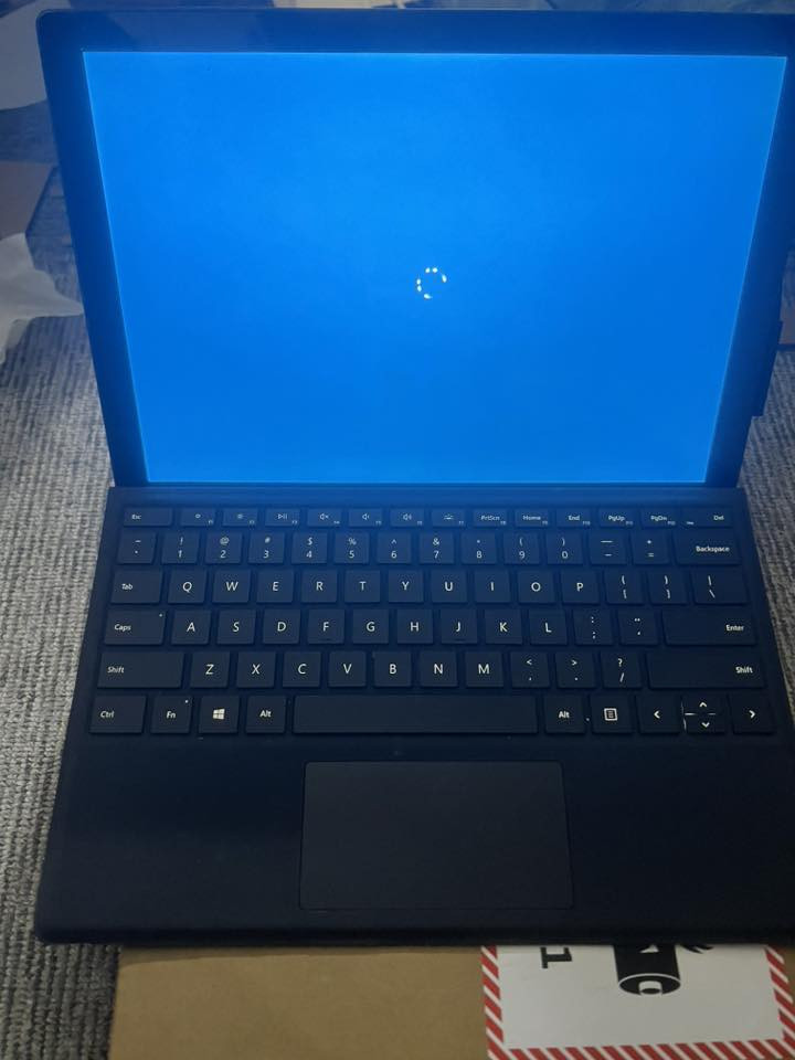 Surface pro 7 12.4 inch 
لمس 2k IPS 
Core I5 1035g7
Ram 8 
Hard 256 SSD
كرت شاشة انتل أريس بلص ٤ غيغا
مع كيبورد جلد اصلي 
السعر ٣٦٥ الف قفل


**إذا كنت صاحب هذا الإعلان وتريد حذفه لأي سبب، رجاءا أرسل رسالة إلى الدعم الفني**