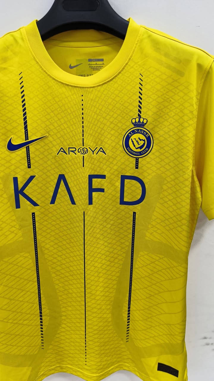 دريس نادي النصر السعودي 
نسخة اصلية وكالة
نظيف جدا 💯
شعار جلاتيني
قياس L عرض 57
يتوفر توصيل


**إذا كنت صاحب هذا الإعلان وتريد حذفه لأي سبب، رجاءا أرسل رسالة إلى الدعم الفني**