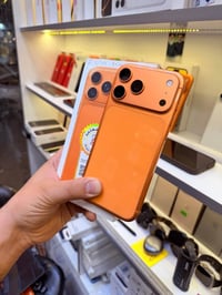 آيفون ١٧ برو ماكس • ٢٥٦ • بطارية ١٠٠٪