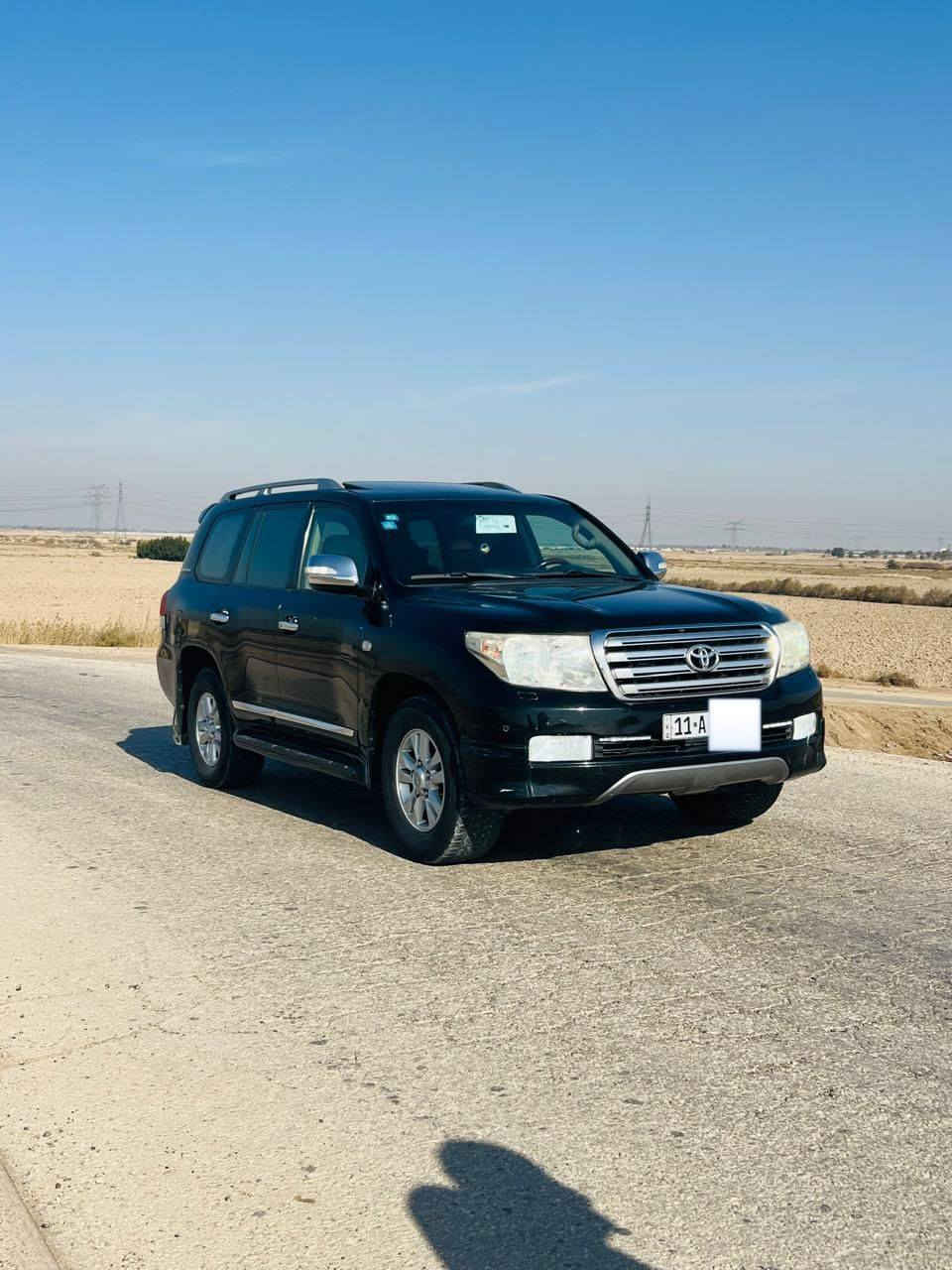 لاندكروز موديل 2011 ستينيه 
كفاله عامه من صبغ والتبديل 
ماشيه 145.  رقم بغداد دولي
محرك 6 سلندر شرط الفحص 
جاهزه للأخير عنوان بابل 
تلفون *********** سعر 285
