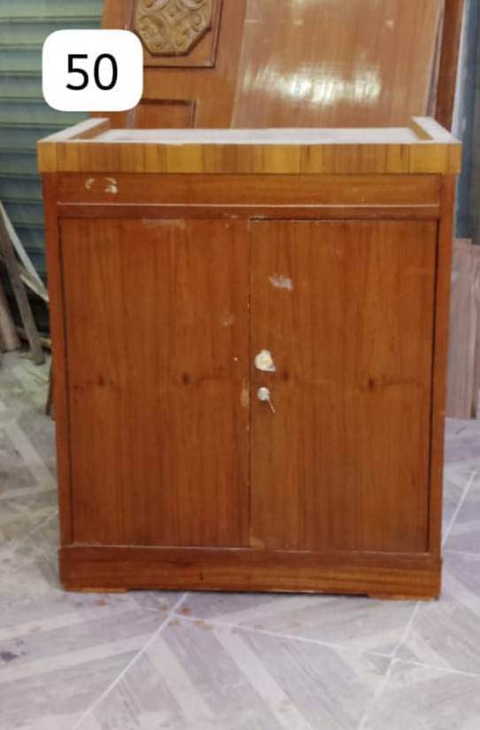 مجموعة كناتير جداد ما مستعملات عمل نجار واسعارهن عليهن الي يريد ياخذ سكرين للكنتور الي يريده ويسئل عنه مكانهم الرمادي واكو خدمة توصيل الي يحب يشتري اكو ارقام مبايلات للي يحب يتواصل وياهم


**إذا كنت صاحب هذا الإعلان وتريد حذفه لأي سبب، رجاءا أرسل رسالة إلى الدعم الفني**