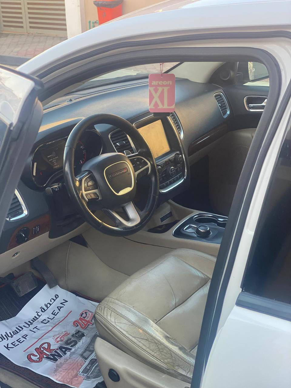 دورنكو 2016 خليجي مكفول من الحادث و الصبغ 
فقط ملاحضات بسيطه أثناء الاستعمال 
Limited  فول موصفات 
موصفات الدورنكو معروفه 
ماشيه 147 الف 
سياره كلش حلو رقم أربيل 
عنوان بصره 
***********
