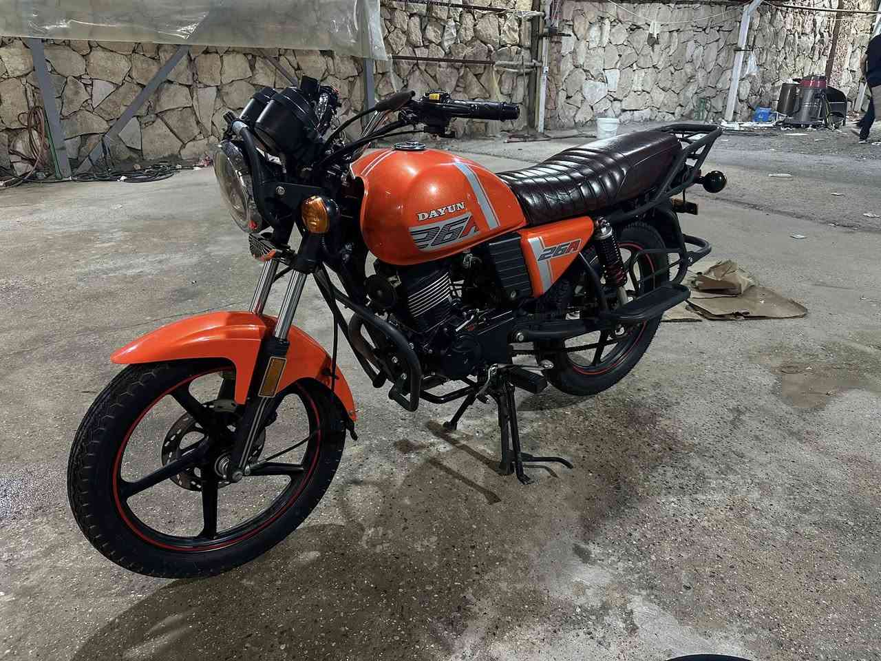 دايون 150موديل 2023 طالعه بشهر ال7الدراجه نضافه فول مناقصها اي شي على وضع المعرض مرقمه كربلاء مكانها كربلاء المقدسه للبيع سعرها مليون وثمنميه1800000الرقم***********
