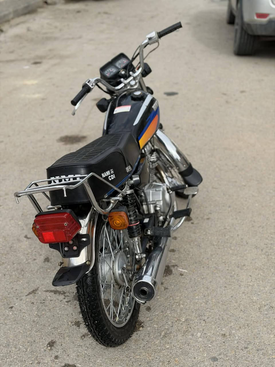 السلام عليكم اربعه كير لبيع مديل 22السعر 650مكان زين القوس شارع يعقوب ***********
