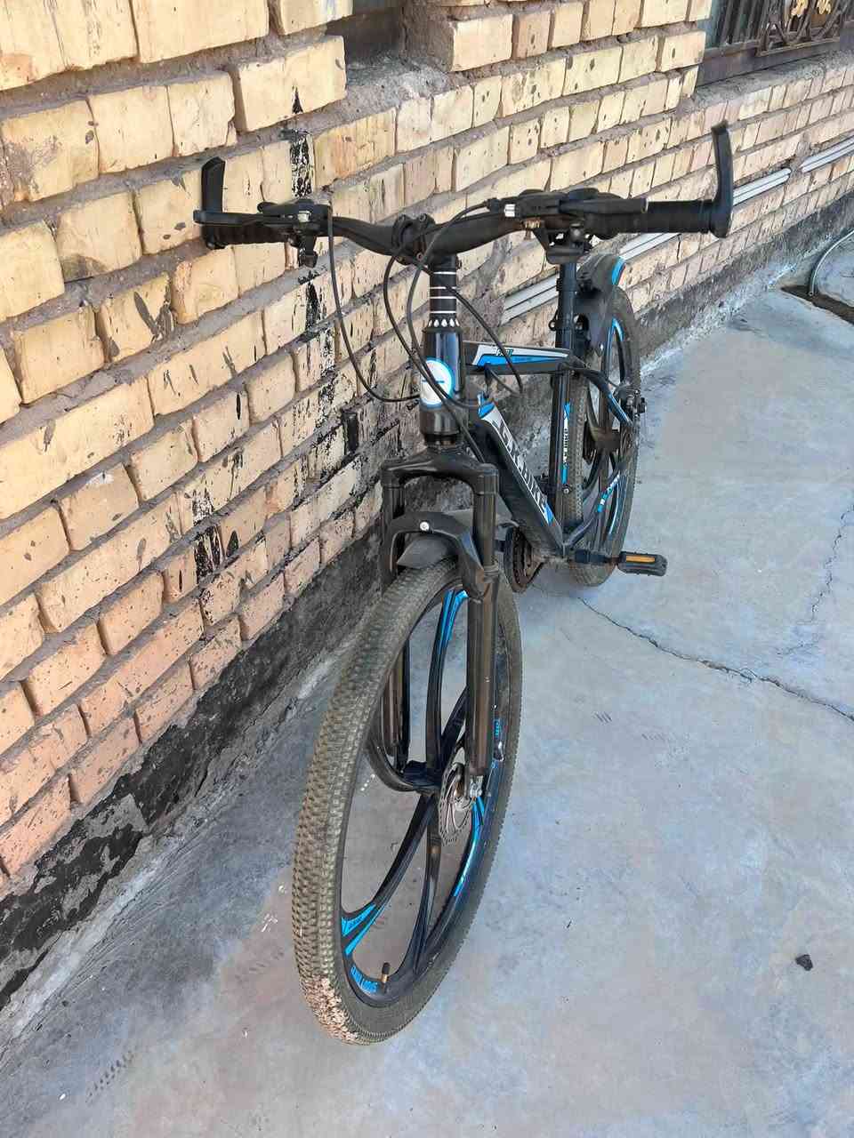 السلام عليكم
بايسكلG.K.BIKE 2022 نظيف سعر 100 قفل 
للتواصل ***********
