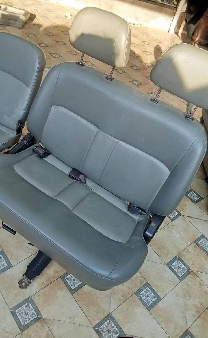 اسلام عليكم كشن طبك اخو الجديد محور وجاهز فتح وشد براخي عل القاعدة مالت الكشن يعدي مثل البلاد شرط***********مكاني بلرميثه سعر ١٥٠
