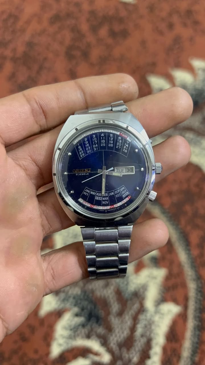 للبيع بيها تاخير وتوكف سعر ١٢٠ بيها مجال 
*********** واتساب
