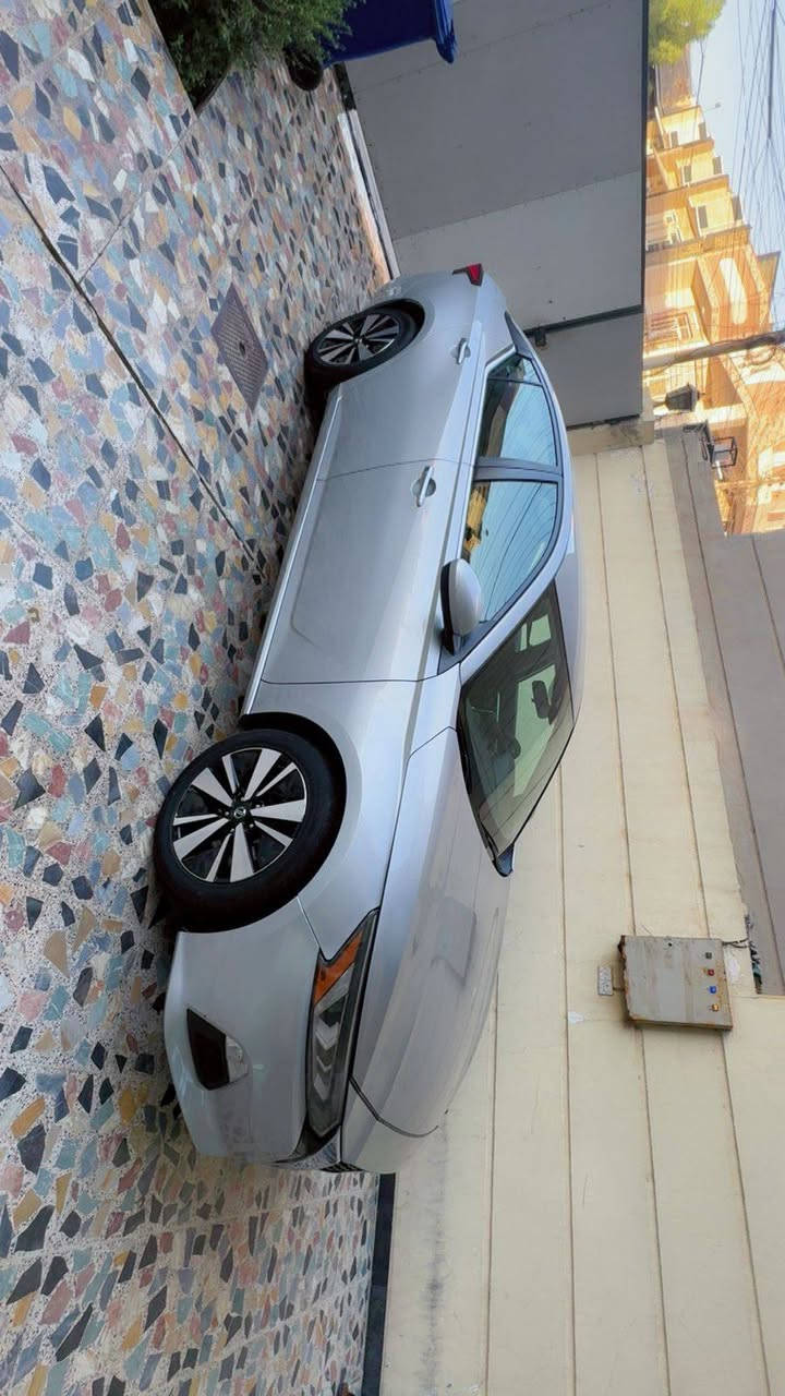 موديل 22 فول عدا البانوراما 
حادثها دعامية اماميه 
ماشيه 37 الف
163
***********
مكاني حي الحسين
