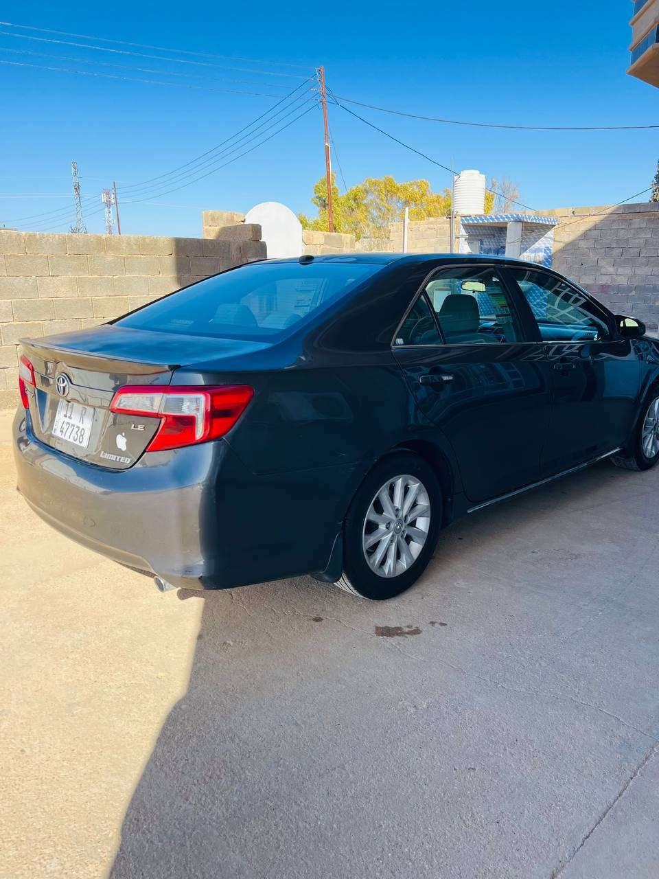 السلام عليكم 
كامري امريكي 2012
مكفوله فقط بيه بارد بصندوك 
السعر125 
للستفسار ***********
