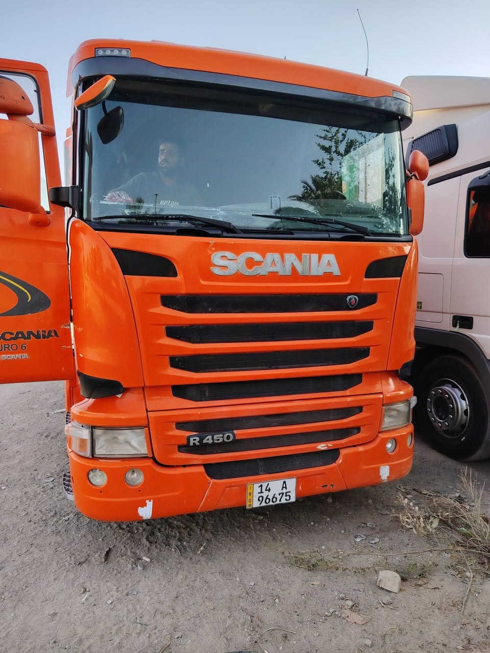 للبيع سكانيا موديل 2016 حجم المكينه 450 للاستفسار***********
