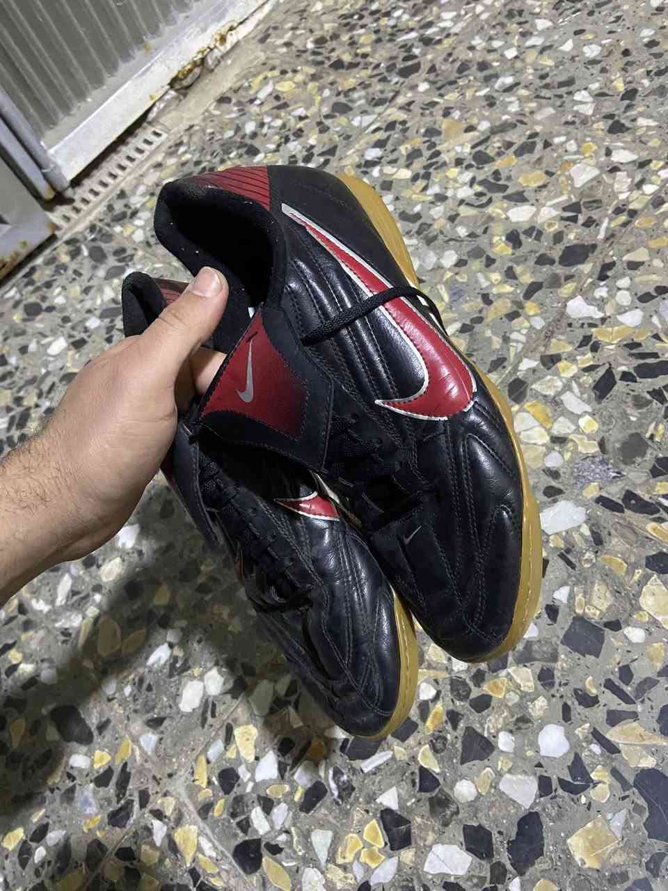 تكرمون حذاء نايك  كرة قدم صالات اصلي فيتنام باركود نظافه ٩٩ بالميه قياس ٤٣ السعر ١٠


**إذا كنت صاحب هذا الإعلان وتريد حذفه لأي سبب، رجاءا أرسل رسالة إلى الدعم الفني**