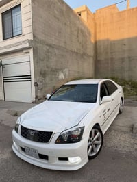 سەرەتا بەناوی خودا TOYOTA CROWN  GRS180 2007 براوە براوە  شاهینەی ١٨٠ ...
