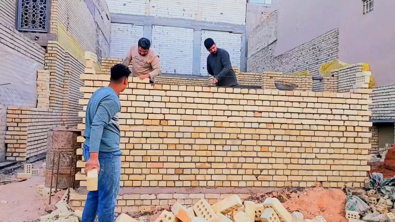 خلفات بناء🏣 شغل مضبوط وزن♎ وتنظيف واشرف مهندس ولتزم بل موعد ***********
