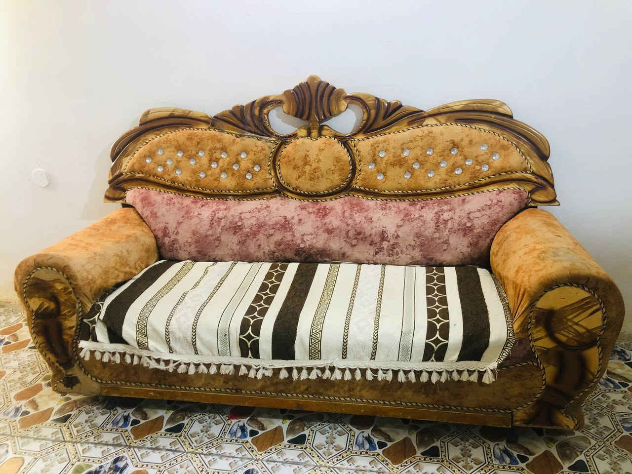 السلام عليكم 
للبيع تخم جوزي سعر ع الخاص


**إذا كنت صاحب هذا الإعلان وتريد حذفه لأي سبب، رجاءا أرسل رسالة إلى الدعم الفني**